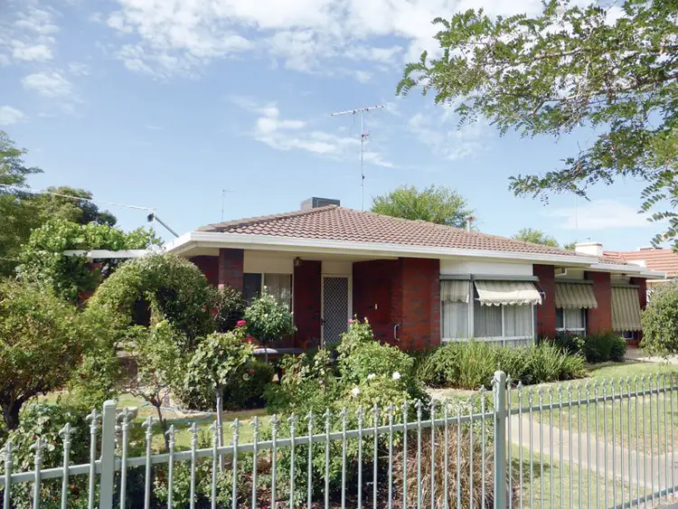 Main view of Homely unit listing, 1/36 George Street, Horsham VIC 3400