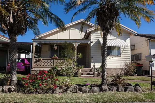 8 Smith St, Granville NSW 2142