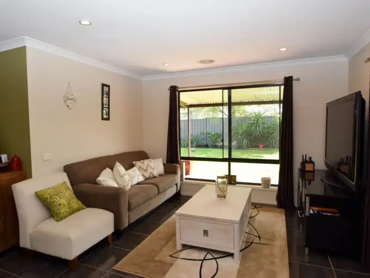 Sixth view of Homely house listing, 8 Wooloona Court, Wangaratta VIC 3677