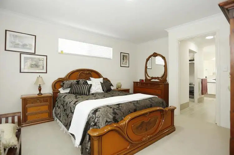 6 Hartz Way, Wandi WA 6167