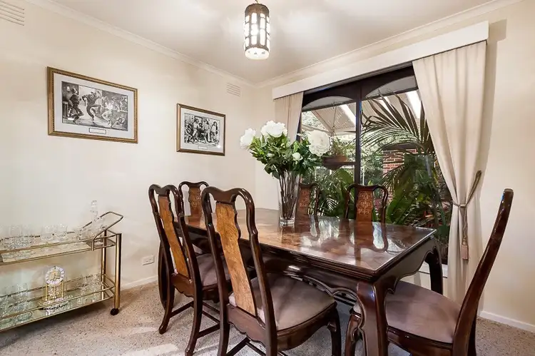 Sixth view of Homely house listing, 10 Devlin Court, Rosanna VIC 3084