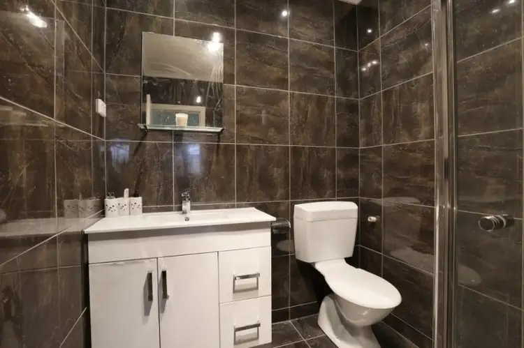 Sixth view of Homely villa listing, 1/121 Widford Street, Glenroy VIC 3046