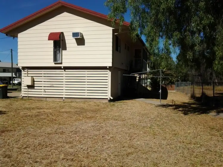 Second view of Homely house listing, 4 Lindeman Place, Emerald QLD 4720