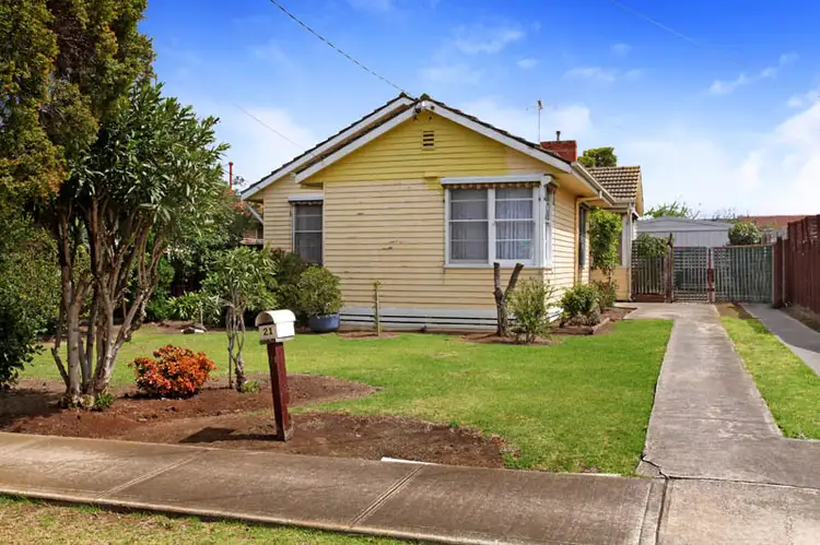 21 Myamyn Street, Braybrook VIC 3019
