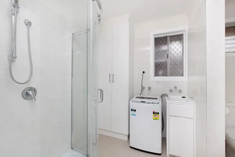 Sixth view of Homely house listing, 2/38 Adelaide Street, Albion VIC 3020