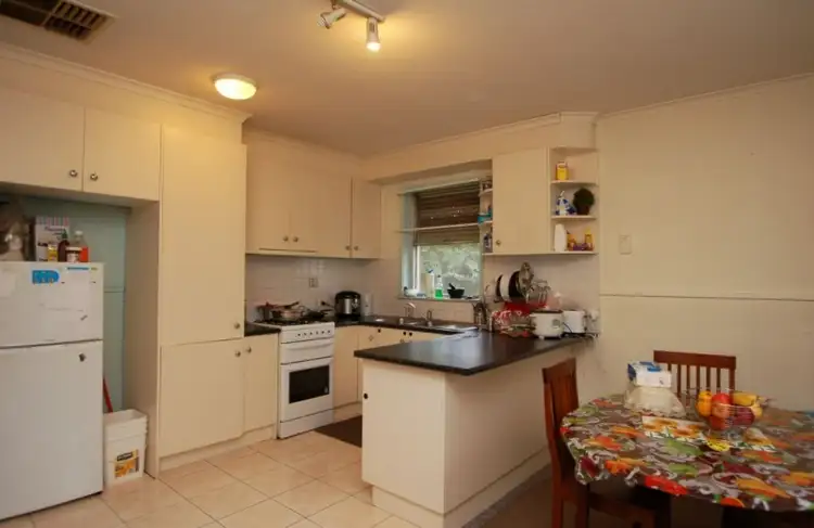 Fourth view of Homely house listing, 3 Towong Court, Dallas VIC 3047