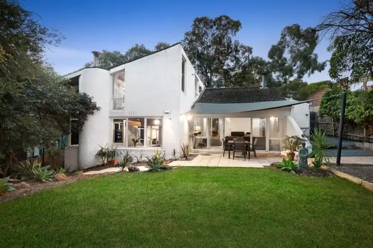 38 Meruka Drive, Eltham VIC 3095