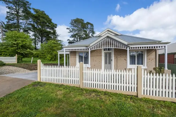 19 Sullivan Street, Malmsbury VIC 3446