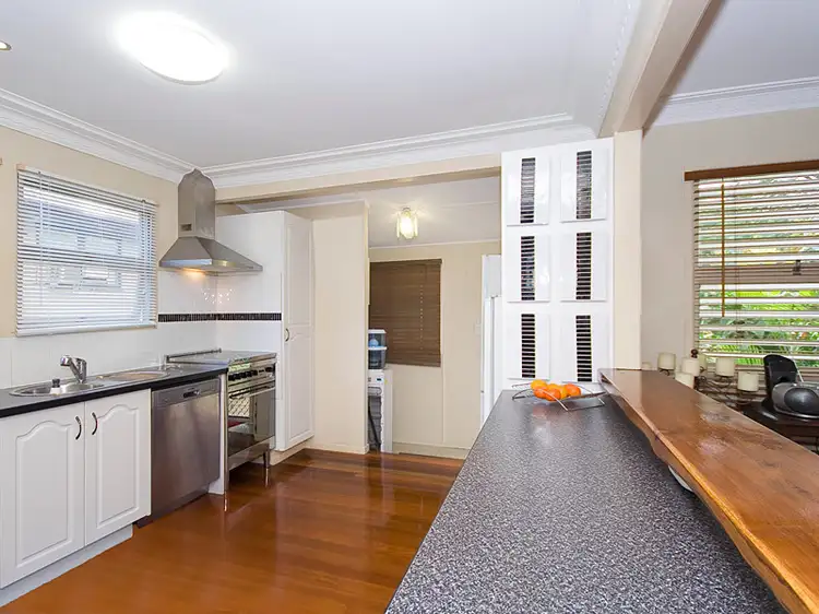 Second view of Homely house listing, 5 Gerard Street, Tarragindi QLD 4121