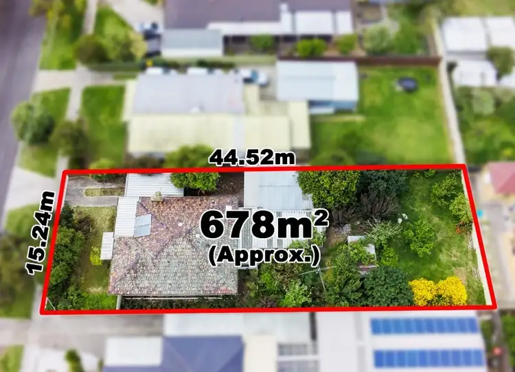 13 Shirley Street, St Albans VIC 3021