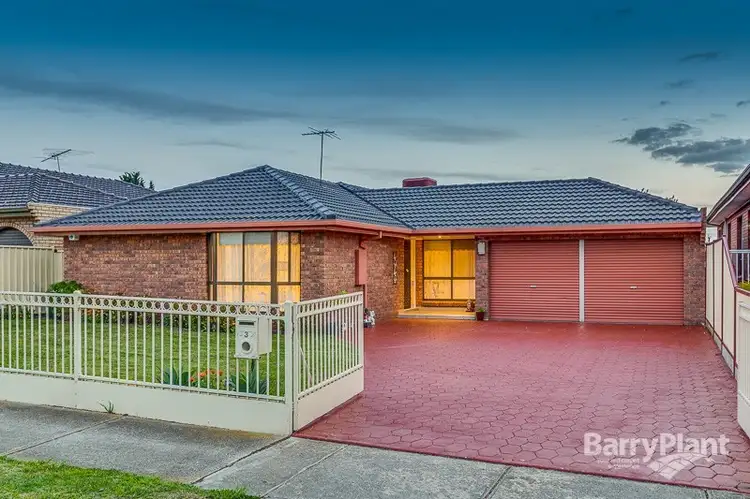 3 Wordsworth Place, Delahey VIC 3037