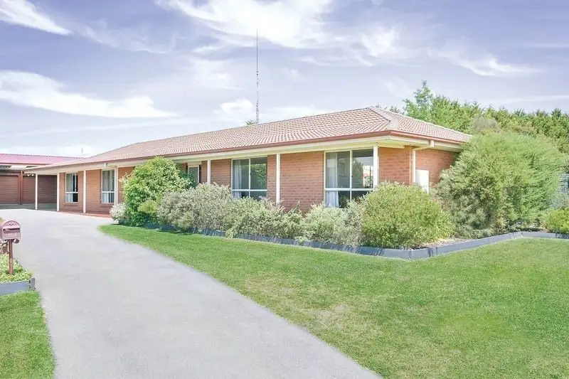 Main view of Homely house listing, 7 Douglas Close, Miners Rest VIC 3352