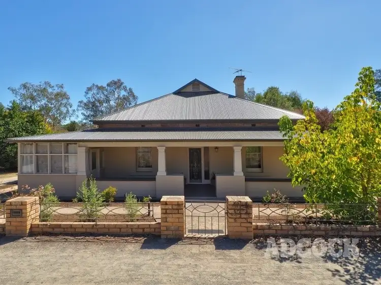 107 Onkaparinga Valley Road, Woodside SA 5244