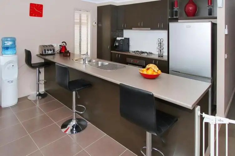 Second view of Homely house listing, 8 Positano Way, Lalor VIC 3075