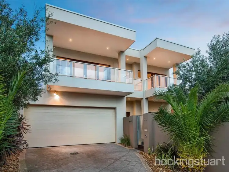 34 McIndoe Parade, Parkdale VIC 3195