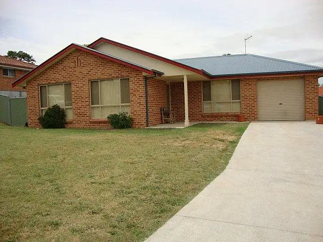 7 Spofforth Place, Kelso NSW 2795