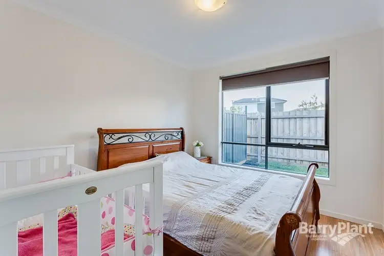 Fifth view of Homely unit listing, 3/48 Wanaka Drive, Taylors Lakes VIC 3038