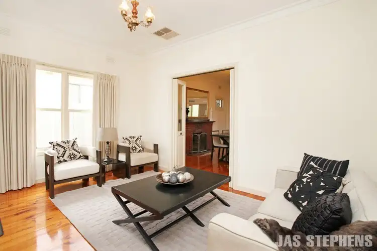 Second view of Homely house listing, 10 Walter Street, Sunshine VIC 3020
