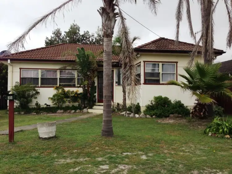 35 Coogee Ave, The Entrance North NSW 2261