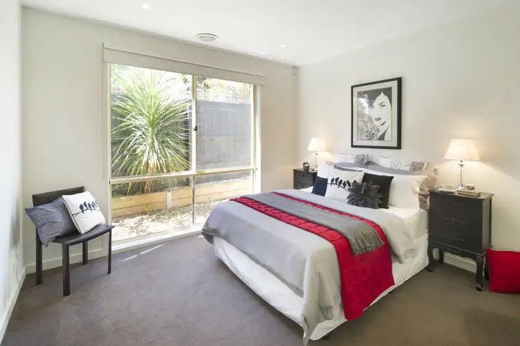 Fourth view of Homely townhouse listing, 2/166 Middleborough Road, Blackburn South VIC 3130