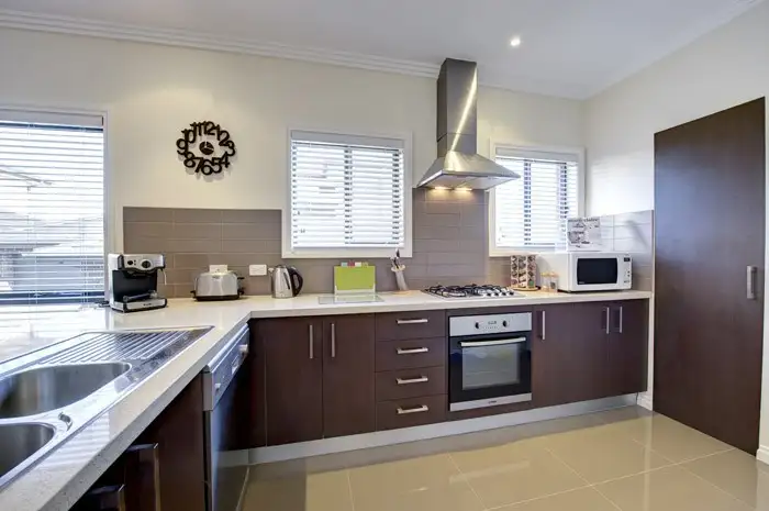 Second view of Homely townhouse listing, 1/40 Wave Avenue, Mount Waverley VIC 3149