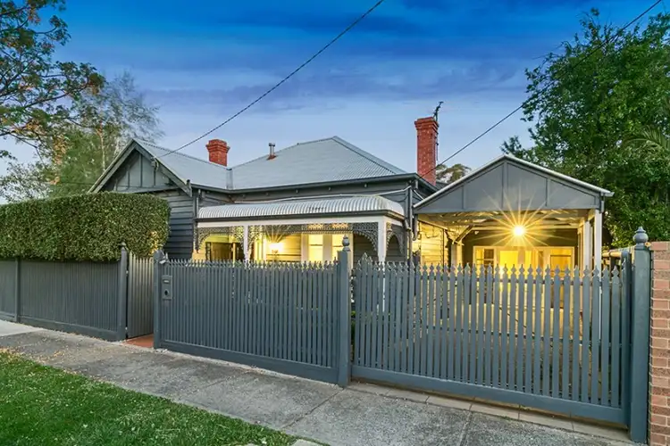2 Repton Road, Malvern East VIC 3145