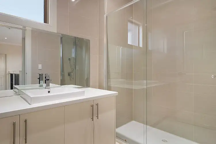 Sixth view of Homely townhouse listing, 2/15 Somerset Road, Glen Iris VIC 3146