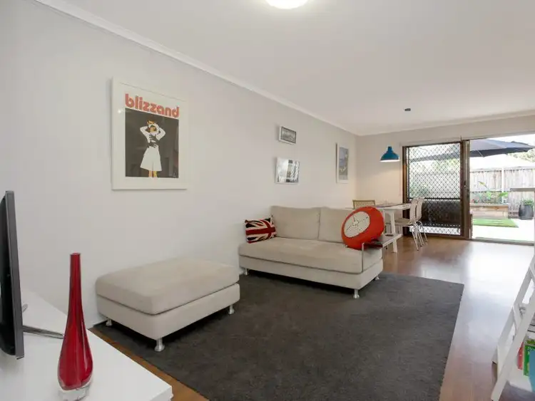 Second view of Homely townhouse listing, 3/27 Brassey Street, Fairfield QLD 4103