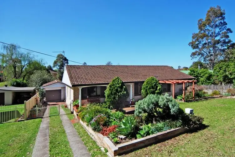 13 Seccombe Street, Nowra NSW 2541