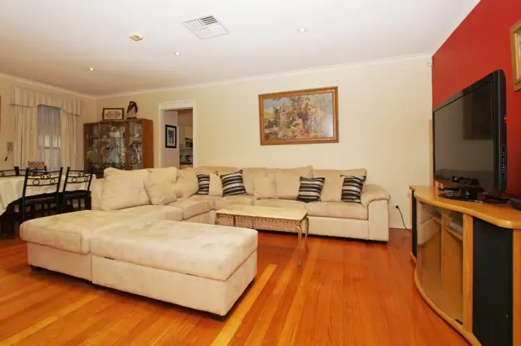 Sixth view of Homely house listing, 15 Lascelles Drive, Lalor VIC 3075