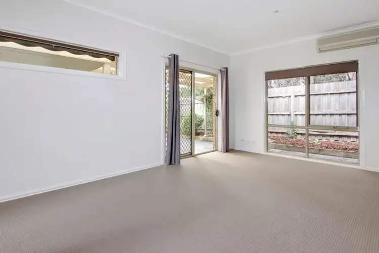 Second view of Homely unit listing, 3/8-10 Reservoir Road, Frankston VIC 3199