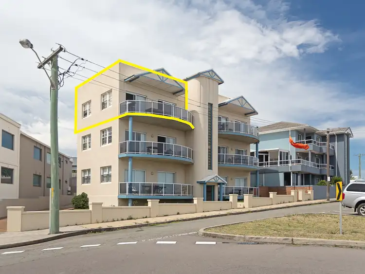 Main view of Homely unit listing, 6/106 Memorial Drive, Bar Beach NSW 2300