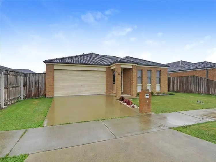 Second view of Homely house listing, 88 Hammersmith Circuit, Traralgon VIC 3844