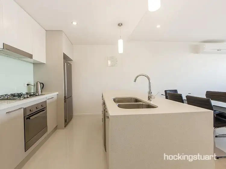 Second view of Homely house listing, 73/152 Lake Street, Caroline Springs VIC 3023