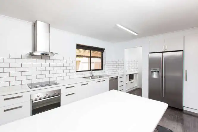 Fifth view of Homely house listing, 412 Karadoc Avenue, Nichols Point VIC 3501