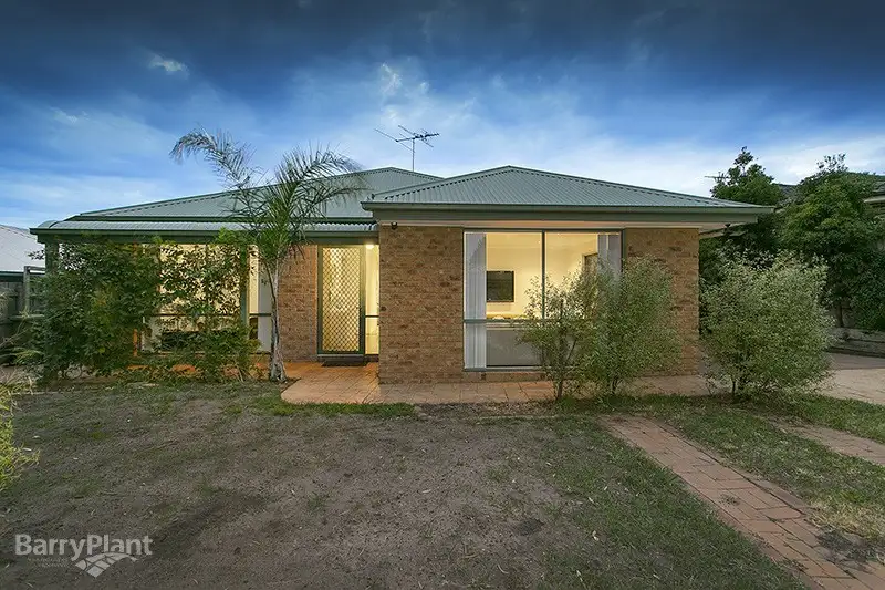 Main view of Homely house listing, 8 Caledonia Court, Berwick VIC 3806