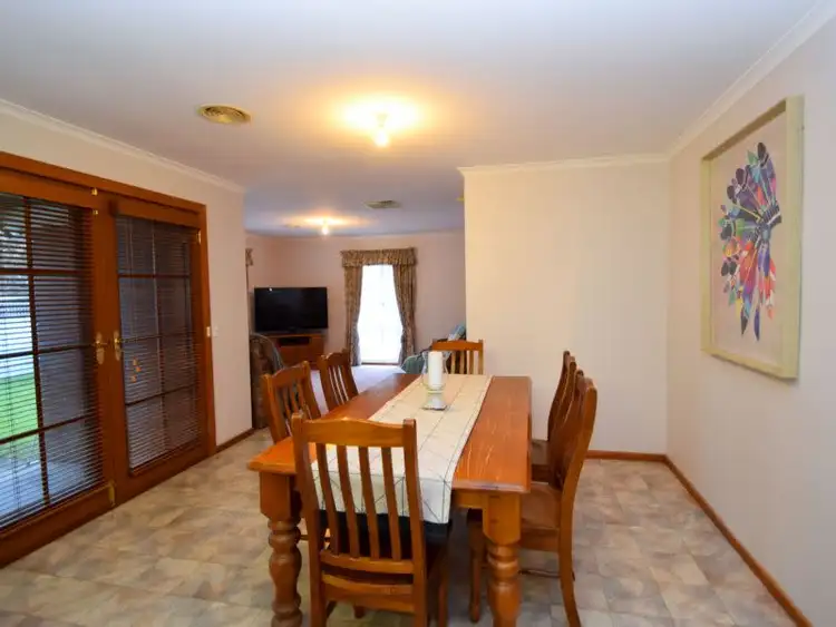 Fourth view of Homely house listing, 5 Kingston Court, Wangaratta VIC 3677