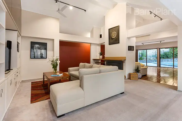 Fourth view of Homely house listing, 5 Wadham Parade, Mount Waverley VIC 3149