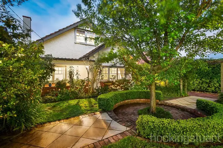 16 Oakwood Avenue, Brighton VIC 3186