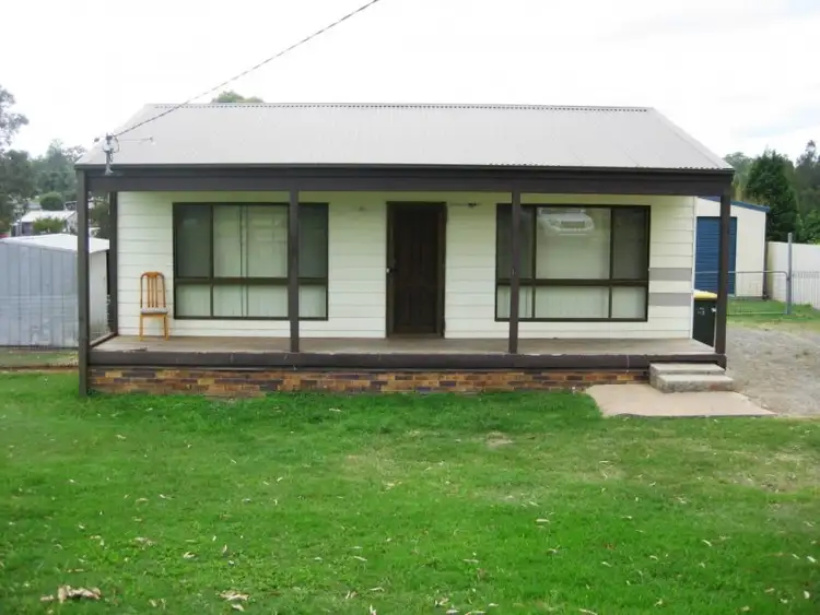 40 Charles Street, Abermain NSW 2326