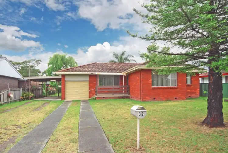 32 Salisbury Drive, Nowra NSW 2541