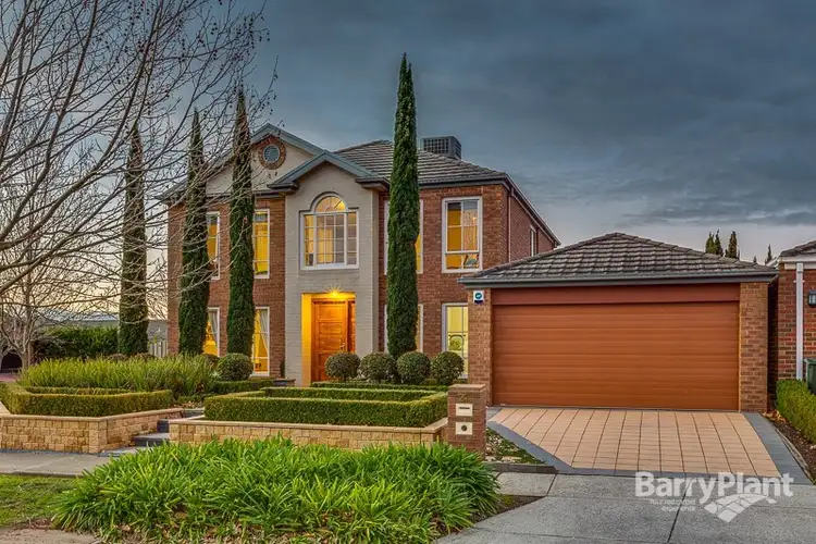 22 Rowell Place, Taylors Lakes VIC 3038