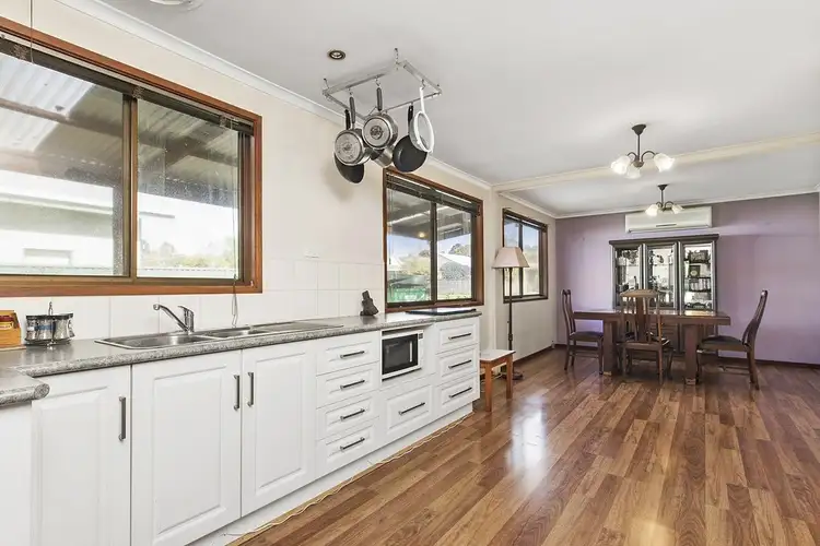 15 Ballagh Street, Elliminyt VIC 3250