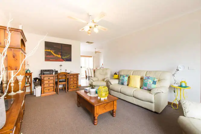Fourth view of Homely townhouse listing, 498 Ontario Avenue, Mildura VIC 3500