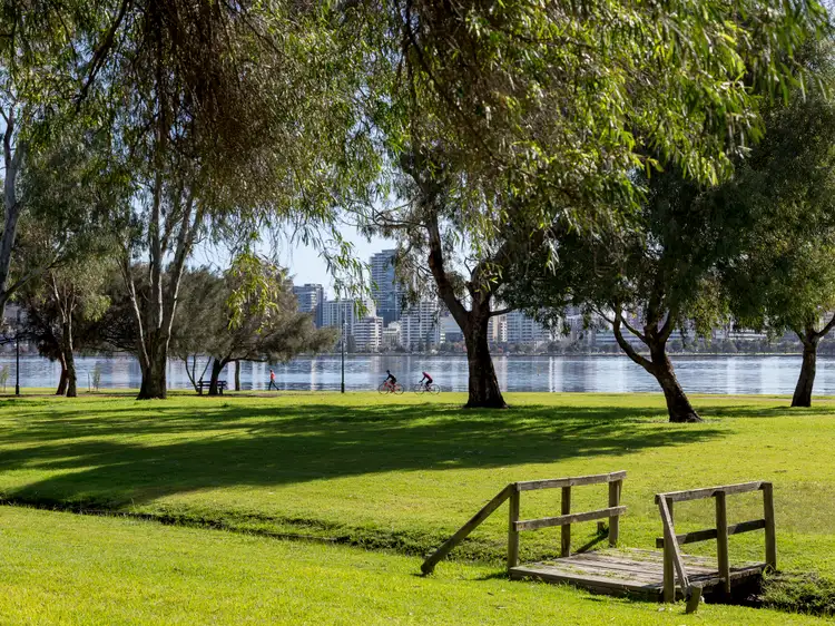 90/6 Manning Terrace, South Perth WA 6151