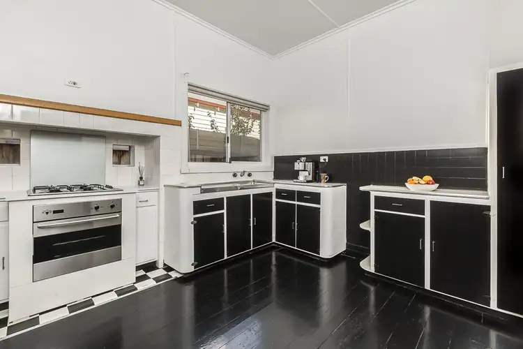 Second view of Homely house listing, 118 Garden Street, Geelong VIC 3220