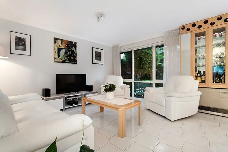 Second view of Homely townhouse listing, 2/39 Balston Street, St Kilda East VIC 3183