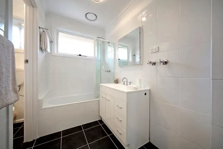 Sixth view of Homely unit listing, 4/55A Coorigil Road, Carnegie VIC 3163