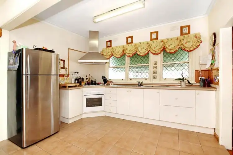 Fourth view of Homely house listing, 8 Selwyn Street, Albion VIC 3020