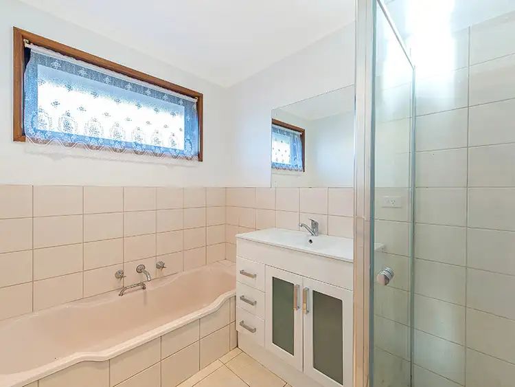 Seventh view of Homely house listing, 50 Huntingfield Drive, Hoppers Crossing VIC 3029